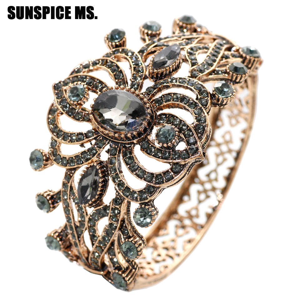 Bohemia Ethnic Vintage Bangle  - Women'S Ethnic Fashion Brands ulasan dan harga